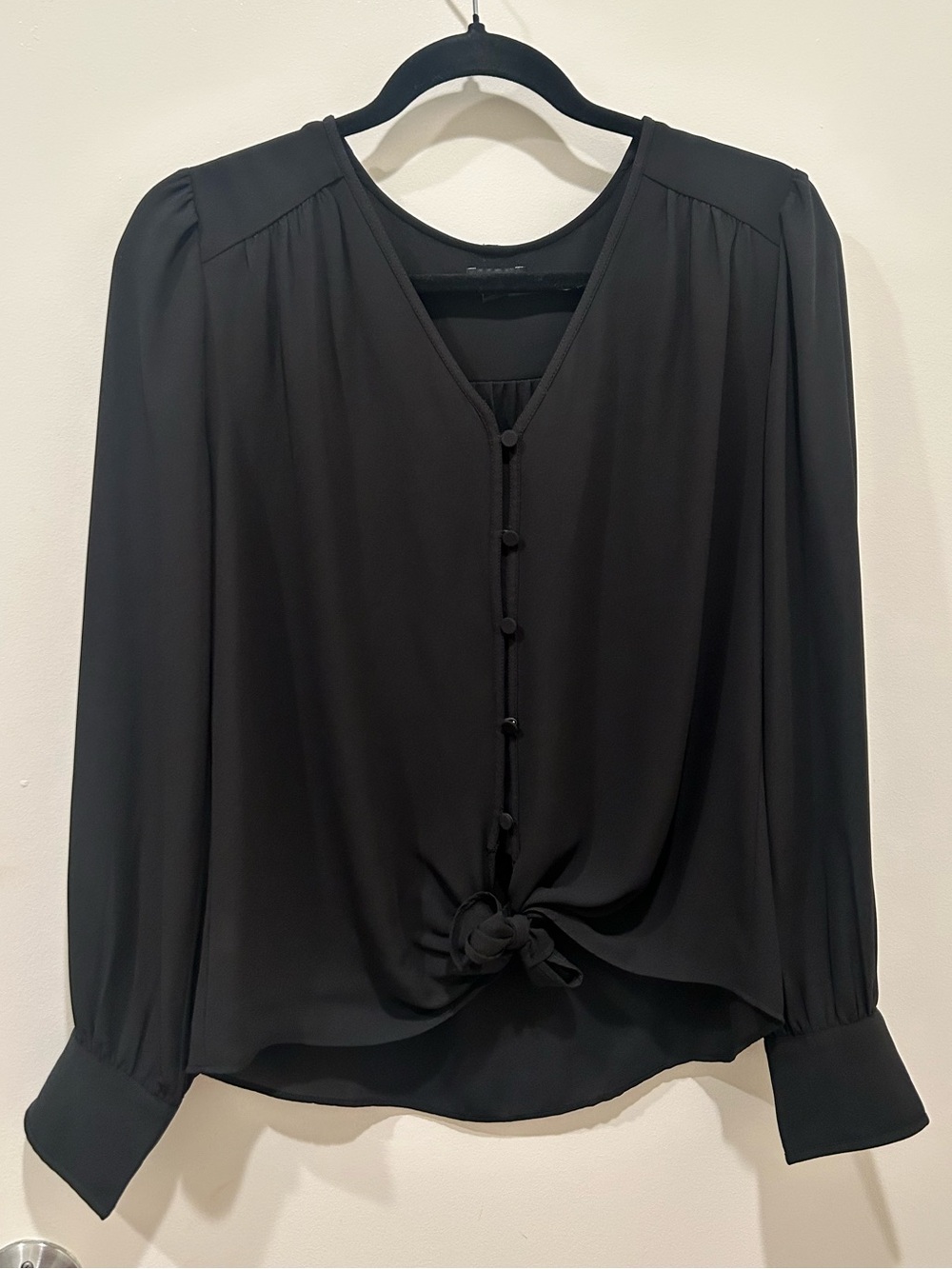 Ann Taylor Black V-Neck Long-Sleeve Button Blouse with Front Knot